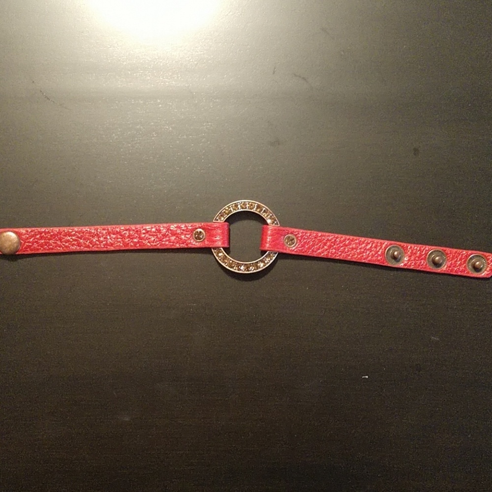 Leather bracelet